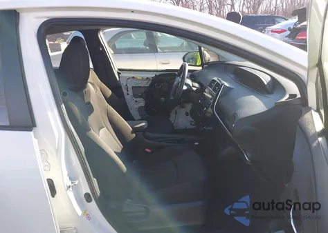 2022 Toyota Prius Le из США, поврежденный, VIN JTDKAMFU0N3155001